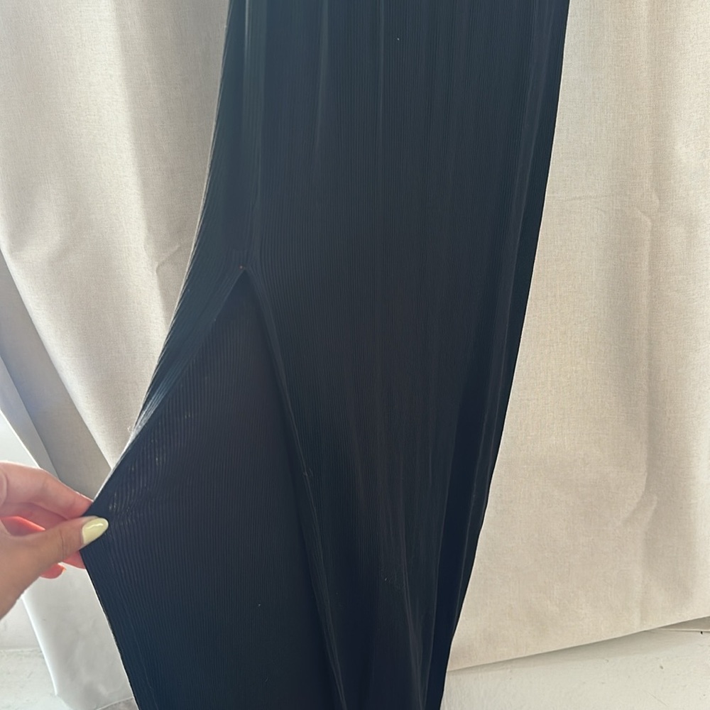 Alice + Olivia Pania Sleeveless Maxi Slit Side Dress - Picture 4 of 4